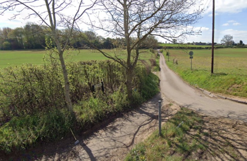 View of Old Lane heading towards Swangleys Lane from Watton Road